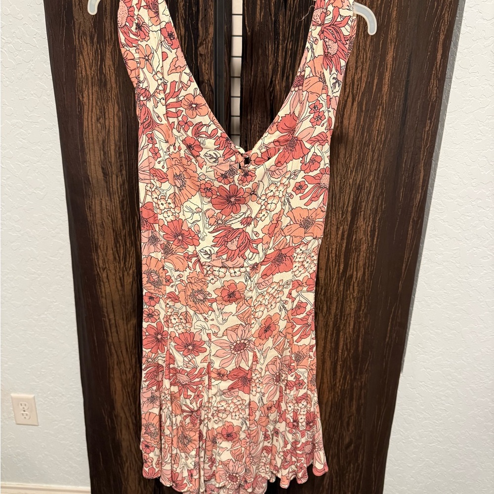 Forever 21 Peach Floral Dress